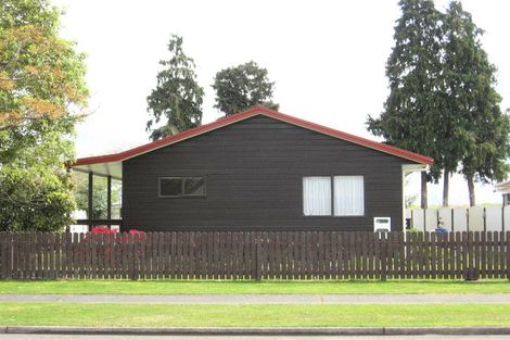 Photo of property in 37b Aquarius Drive, Kawaha Point, Rotorua, 3010