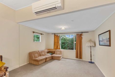 Photo of property in 30 Gloag Street, Waverley, 4510