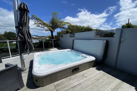 Photo of property in 21a Birdwood Avenue, Moturoa, New Plymouth, 4310