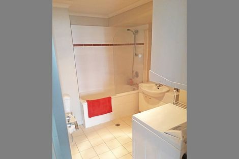 Photo of property in 1 Emily Place, Bellevue, Tauranga, 3110