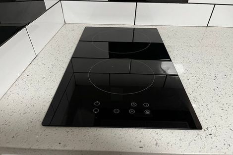 Photo of property in 280 Great North Road, Henderson, Auckland, 0612