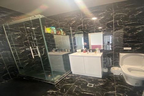 Photo of property in 13 Walsh Road, Papakura, 2110