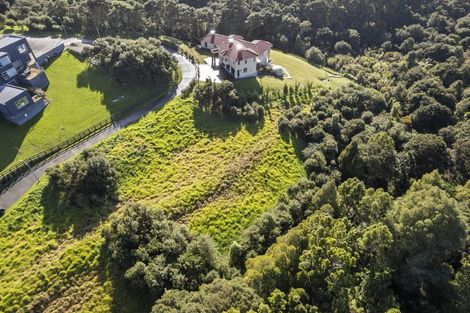 Photo of property in 88 Vaughans Road, Long Bay, Auckland, 0792