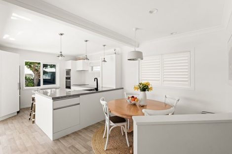 Photo of property in 71 Oceanview Road, Mount Maunganui, 3116