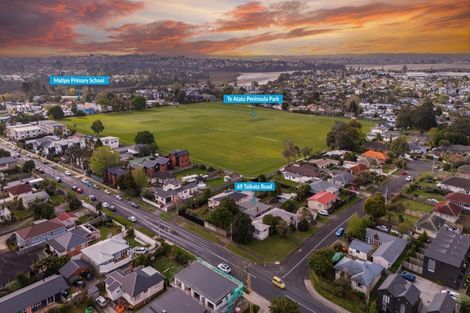 Photo of property in 69 Taikata Road, Te Atatu Peninsula, Auckland, 0610