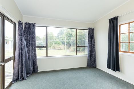 Photo of property in 16 Herbert Street, Waimate, 7924