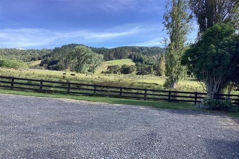 Photo of property in 532 Ness Valley Road, Ness Valley, Papakura, 2585