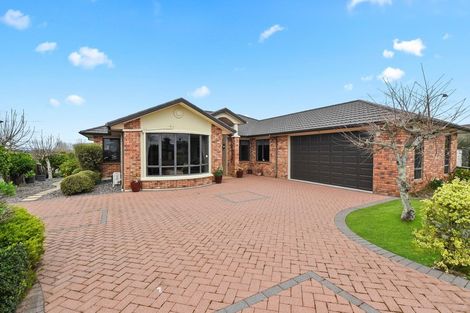 Photo of property in 74 Rototuna Road, Rototuna, Hamilton, 3210