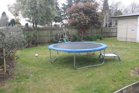 Photo of property in 2 Saint Andrews Drive, Tokoroa, 3420