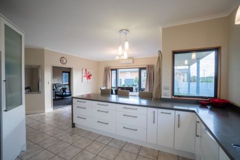 Photo of property in 29 Clearview Drive, Milson, Palmerston North, 4414