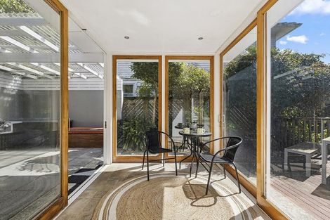 Photo of property in 51 Oban Street, Wadestown, Wellington, 6012