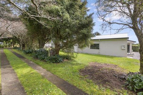 Photo of property in 300 Awai Road, Tarurutangi, New Plymouth, 4372