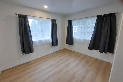 Photo of property in 5b Rosebank Road, Avondale, Auckland, 1026