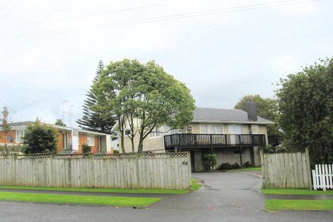 Photo of property in 36 Portadown Avenue, Pakuranga Heights, Auckland, 2010