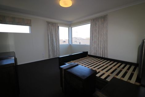 Photo of property in 12 Castleton Way, Flagstaff, Hamilton, 3210