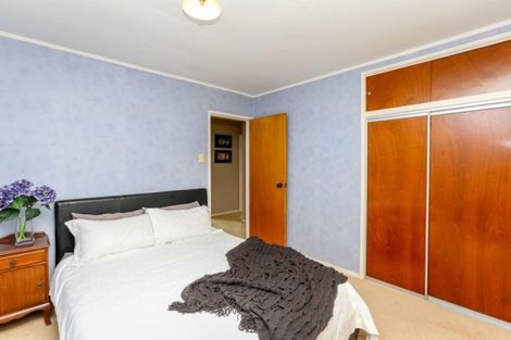 Photo of property in 18b John Guthrie Place, Merrilands, New Plymouth, 4312