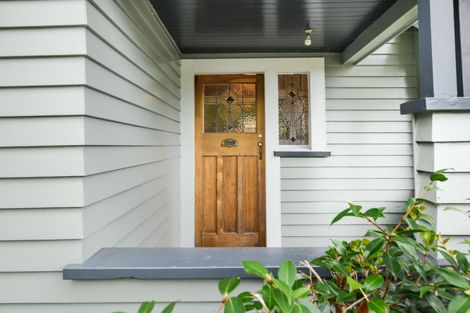 Photo of property in 9 Burns Avenue, Takaro, Palmerston North, 4412