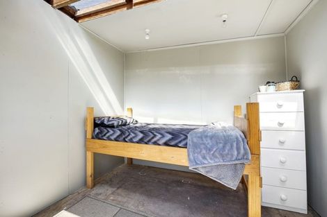 Photo of property in 414 Stokes Valley Road, Stokes Valley, Lower Hutt, 5019