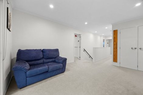 Photo of property in 27 Forbes Mccammon Drive, Swanson, Auckland, 0614