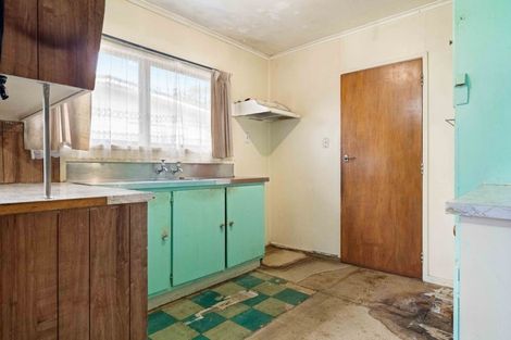 Photo of property in 12 Mckinstry Avenue, Mangere East, Auckland, 2024