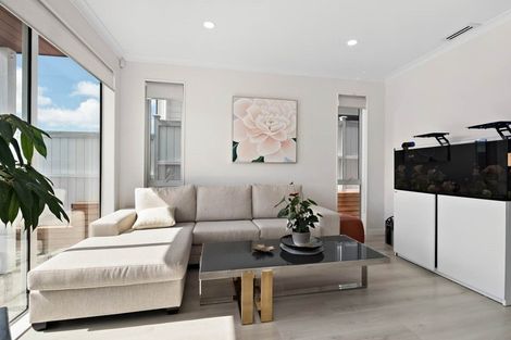 Photo of property in 3 Bight Road, Long Bay, Auckland, 0630