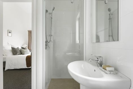 Photo of property in 1/43 Belfast Terrace, Queenstown, 9300