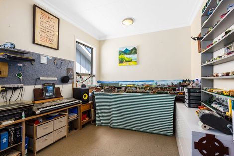 Photo of property in 765 Marine Drive, Eastbourne, Lower Hutt, 5013