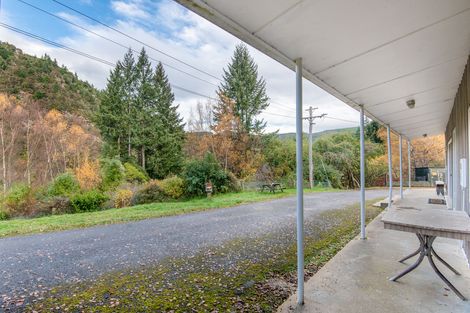 Photo of property in 23 Village Loop Road, Waipori Falls, Outram, 9073