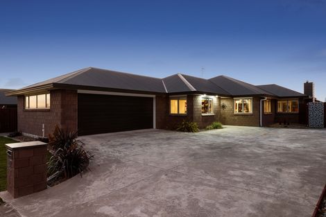 Photo of property in 47 Rodeo Drive, Kelvin Grove, Palmerston North, 4414