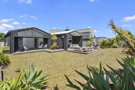 Photo of property in 31 Kokopu Street, Omaha, 0986