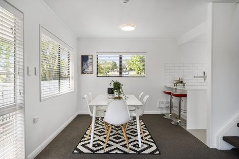 Photo of property in 43 John Gill Road, Shelly Park, Auckland, 2014