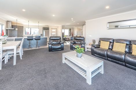 Photo of property in 41 Magnolia Crescent, Tawhero, Whanganui, 4501