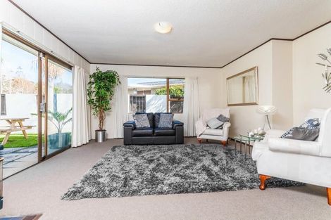 Photo of property in 1/29 Awaruku Road, Torbay, Auckland, 0630