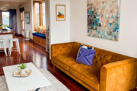 Photo of property in 33 Harland Street, Brooklyn, Wellington, 6021