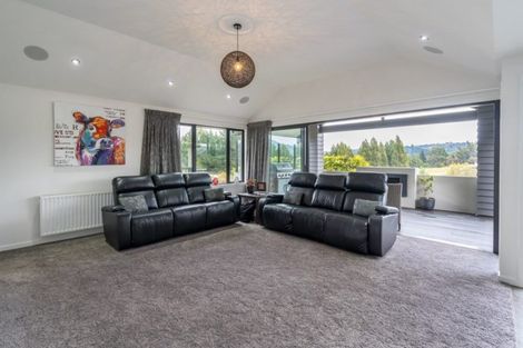 Photo of property in 64 Severn Street, Green Island, Dunedin, 9018