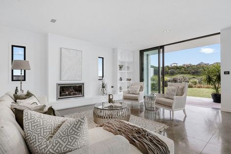 Photo of property in 51 Lynley Park Drive, Omokoroa, 3114