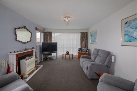 Photo of property in 38 Te Rama Place, Wainoni, Christchurch, 8061