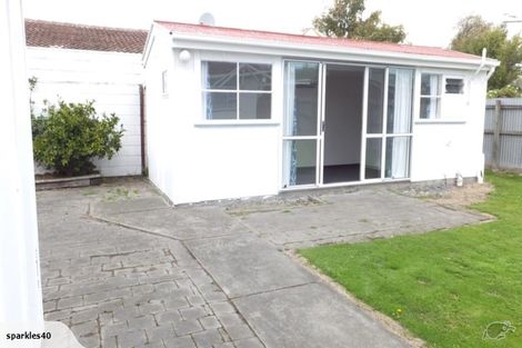 Photo of property in 22 Hargood Street, Woolston, Christchurch, 8062