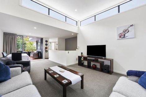 Photo of property in 37c Ngaio Road, Kelburn, Wellington, 6012