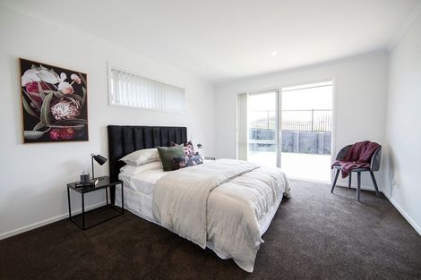 Photo of property in 11 Panui Avenue, Helensville, 0800