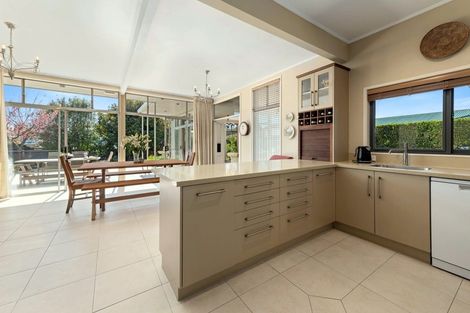Photo of property in 93 Sophia Street, Glenholme, Rotorua, 3010