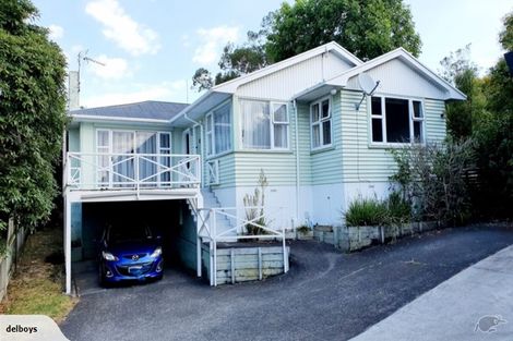 Photo of property in 2/18 Bond Crescent, Forrest Hill, Auckland, 0620