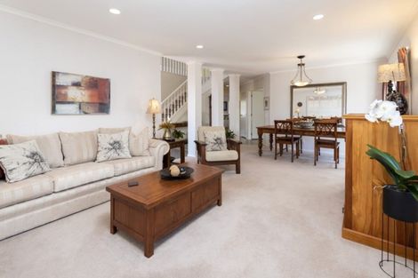 Photo of property in 17 Highgate Place, Somerville, Auckland, 2014