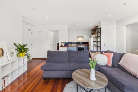 Photo of property in Courtenay Apartments, 401/120 Courtenay Place, Te Aro, Wellington, 6011