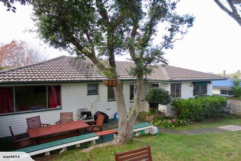 Photo of property in 39 Woodstock Road, Forrest Hill, Auckland, 0620
