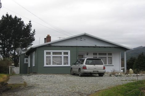 Photo of property in 10 Ward Street, Runanga, 7803