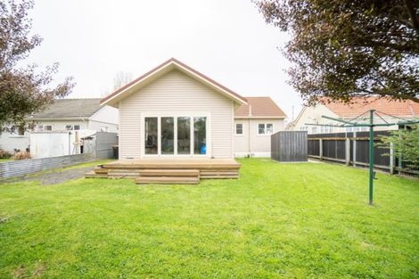 Photo of property in 40 Oxford Street, Hokowhitu, Palmerston North, 4410