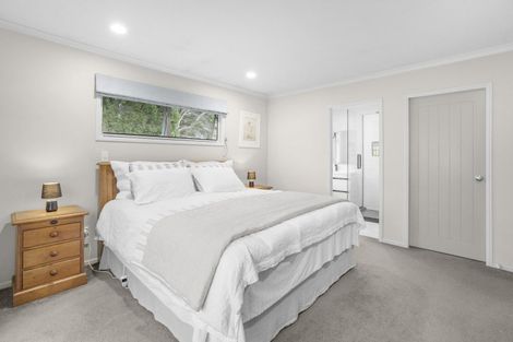 Photo of property in 10 Howard Street, Carterton, 5713