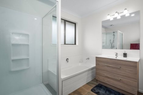 Photo of property in 8 Torrey Pines Rise, Te Kamo, Whangarei, 0112