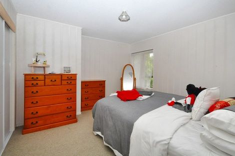 Photo of property in 2/288 Queen Street, Pukekohe, 2120